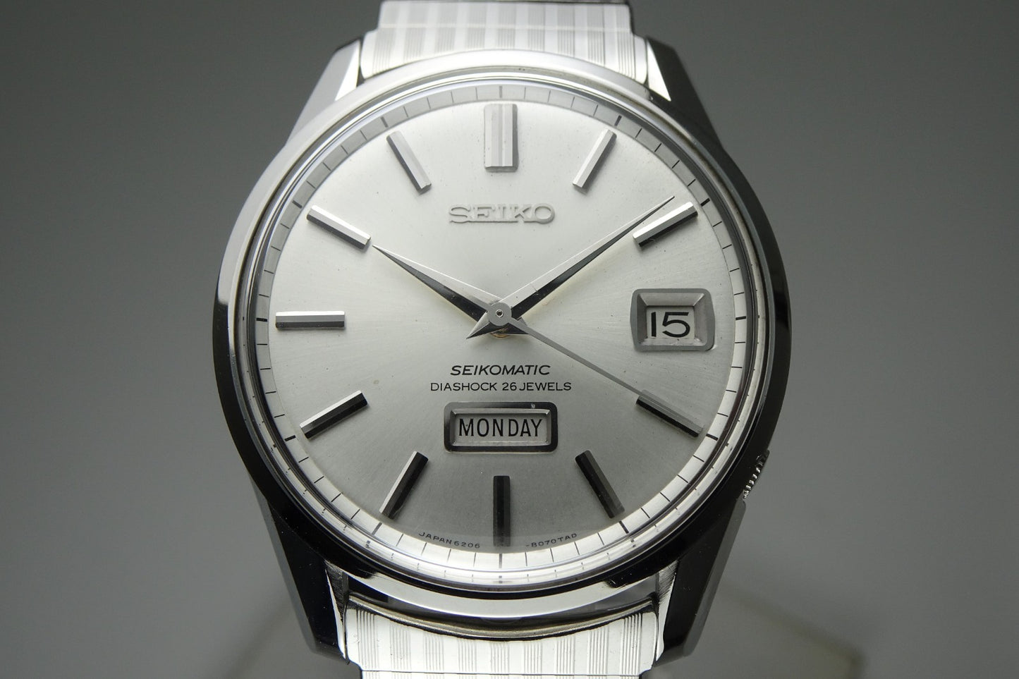 Serviced Vintage 1965 JAPAN SEIKO SEIKOMATIC WEEKDATER 6206-8040 26J Automatic.