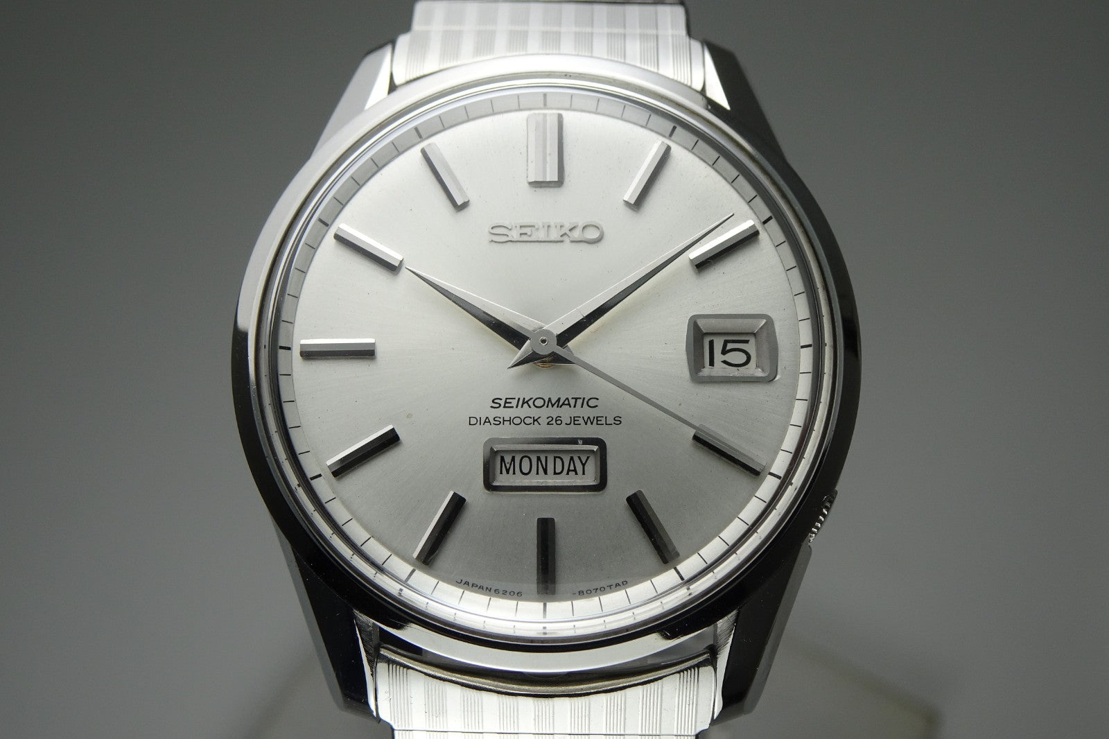Serviced Vintage 1965 JAPAN SEIKO SEIKOMATIC WEEKDATER 6206-8040 26J Automatic.