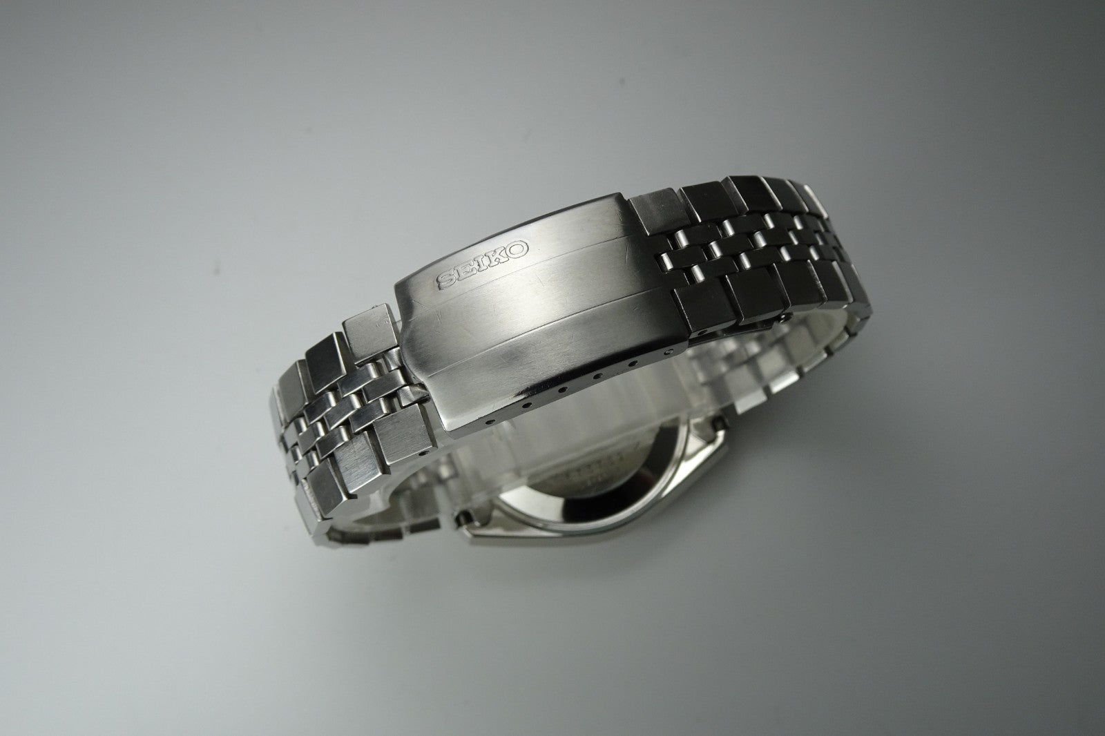Vintage 1968 JAPAN SEIKO LORD MATIC WEEKDATER 5606-7000 23Jewels Automatic.