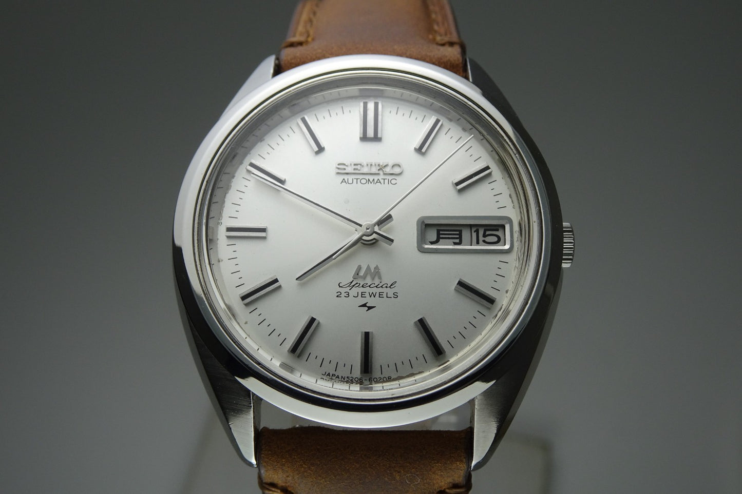 Serviced  Vintage 1970 JAPAN SEIKO LORD MATIC SP  5206-6020 23J Automatic.