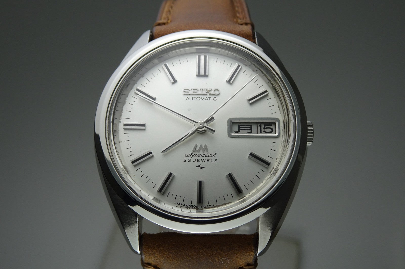 Serviced  Vintage 1970 JAPAN SEIKO LORD MATIC SP  5206-6020 23J Automatic.