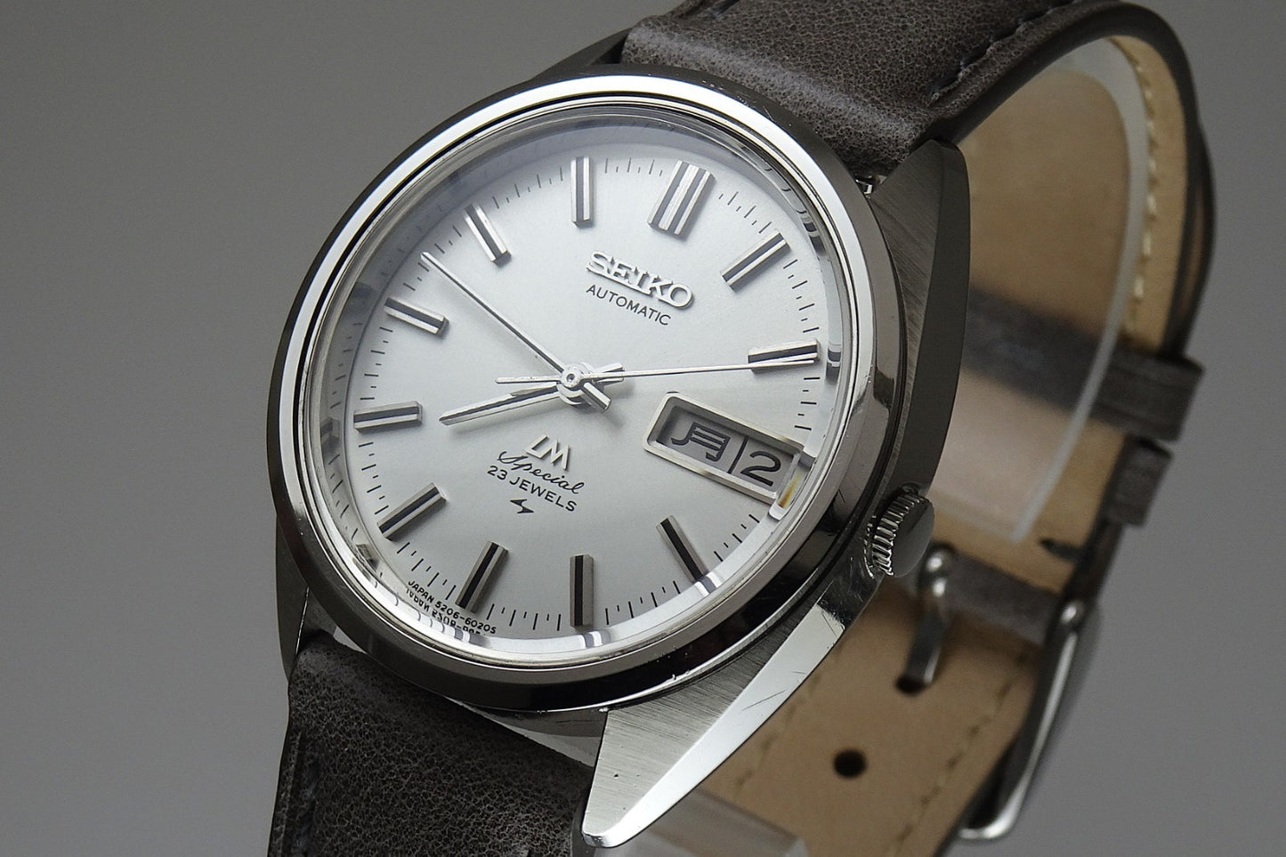 Serviced Vintage 1971 JAPAN SEIKO LORD MATIC SP 5206-6020 23J Automatic.