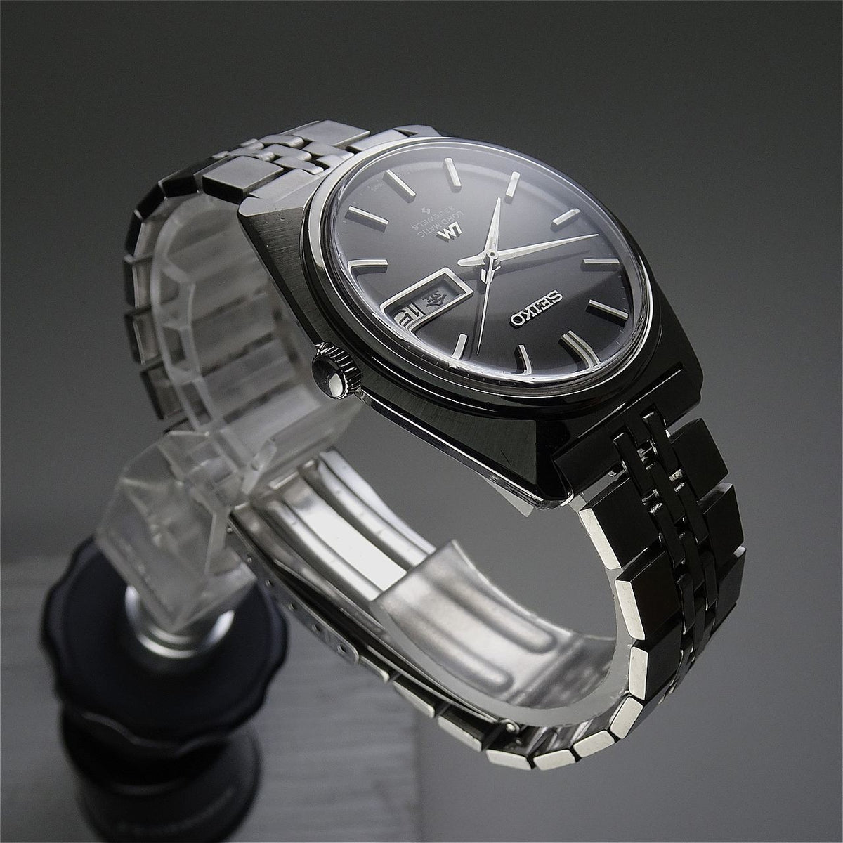 Vintage 1971 JAPAN SEIKO LORD MATIC WEEKDATER 5606-7000 23Jewels Automatic.