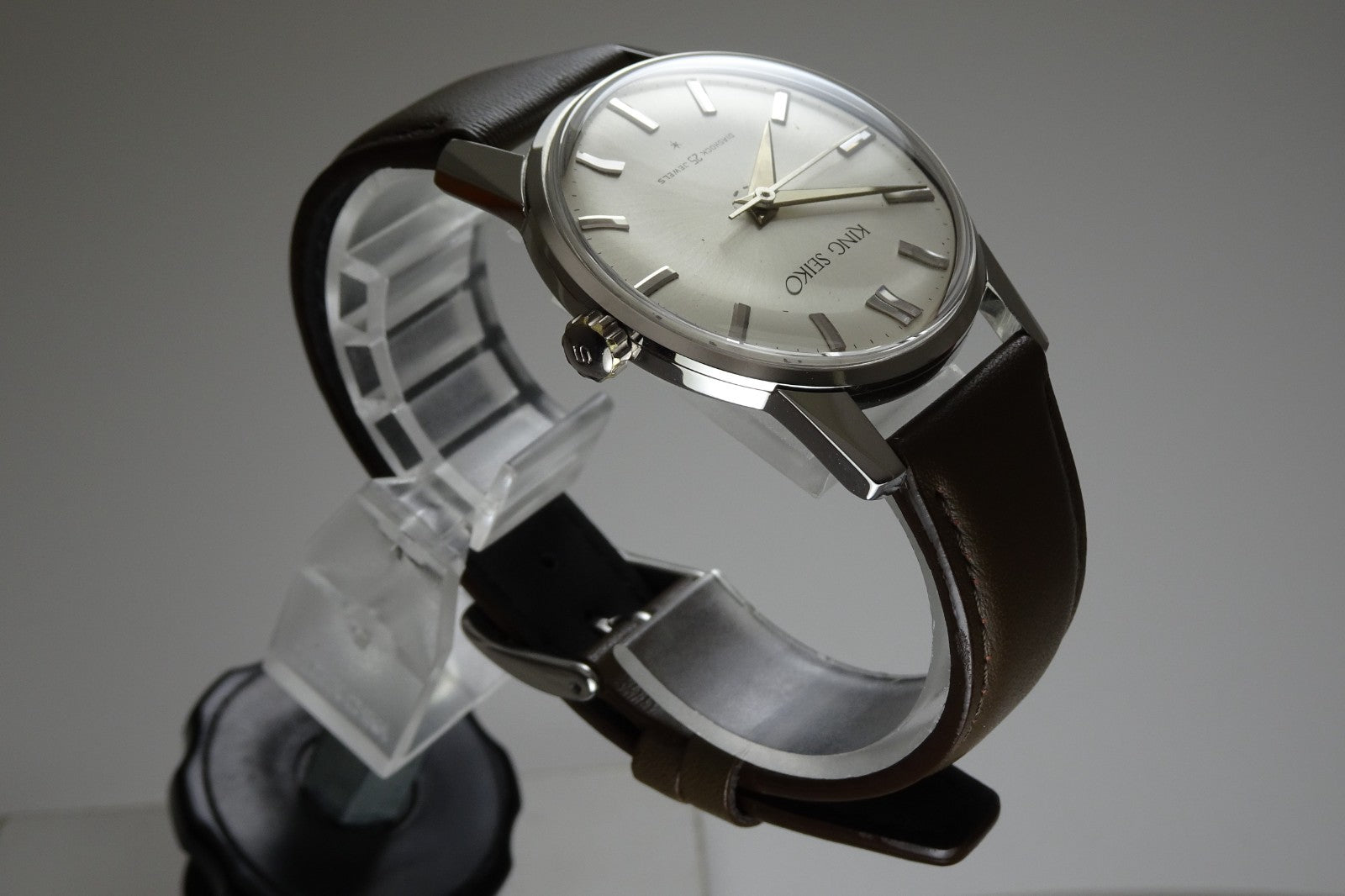 Vintage 1964 JAPAN KING SEIKO FIRST MODEL 15034  25Jewels Hand-winding.