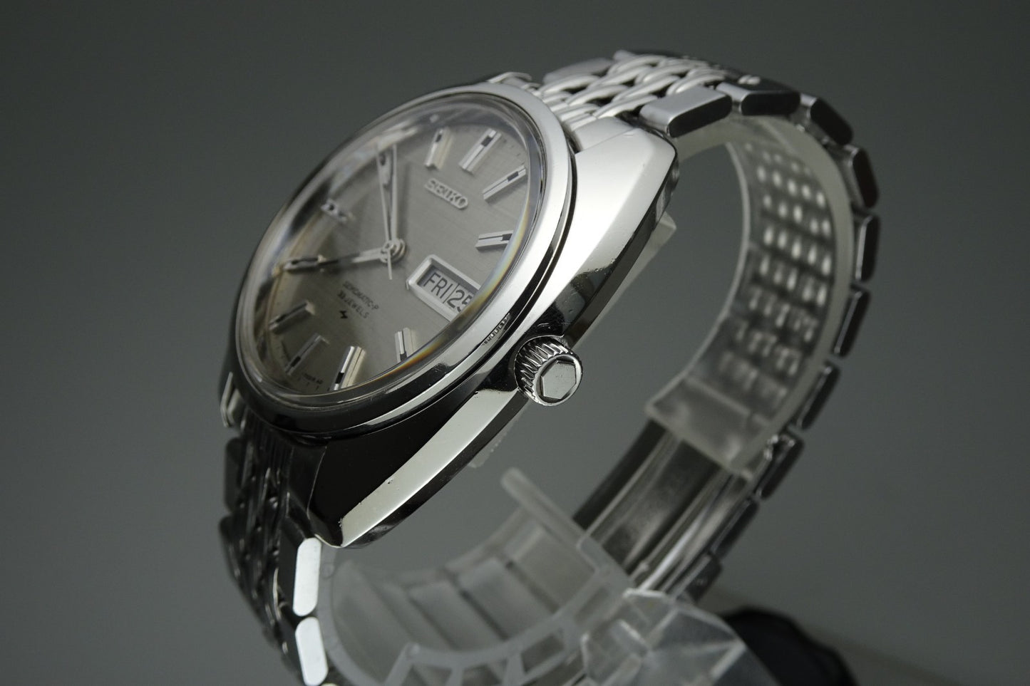 Vintage 1969 JAPAN SEIKO 51 SEIKOMATIC-P WEEKDATER 5106-7030 33Jewels Automatic.