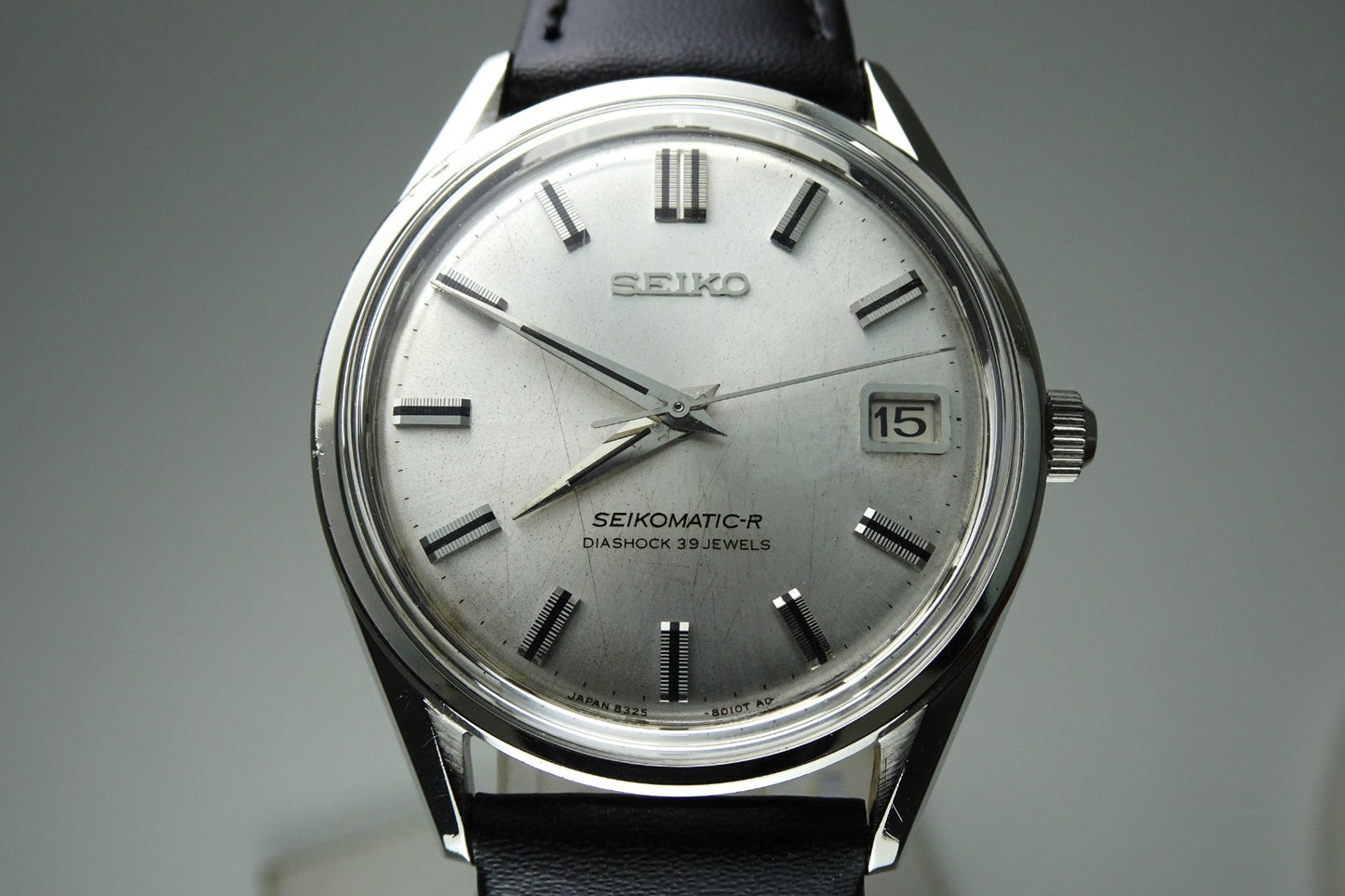 Vintage 1966 JAPAN SEIKO 83 SEIKOMATIC-R 8325-8000 39Jewels Automatic.