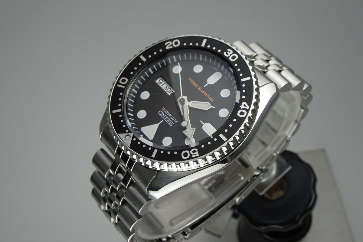 Vintage 2000 SEIKO DIVER'S 200M 7S26-0020 21J Automatic. (Overseas Model.)