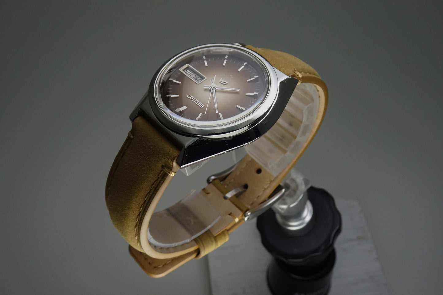 Vintage 1972 JAPAN SEIKO LORD MATIC SPECIAL WEEKDATER 5206-6081 23J Automatic.