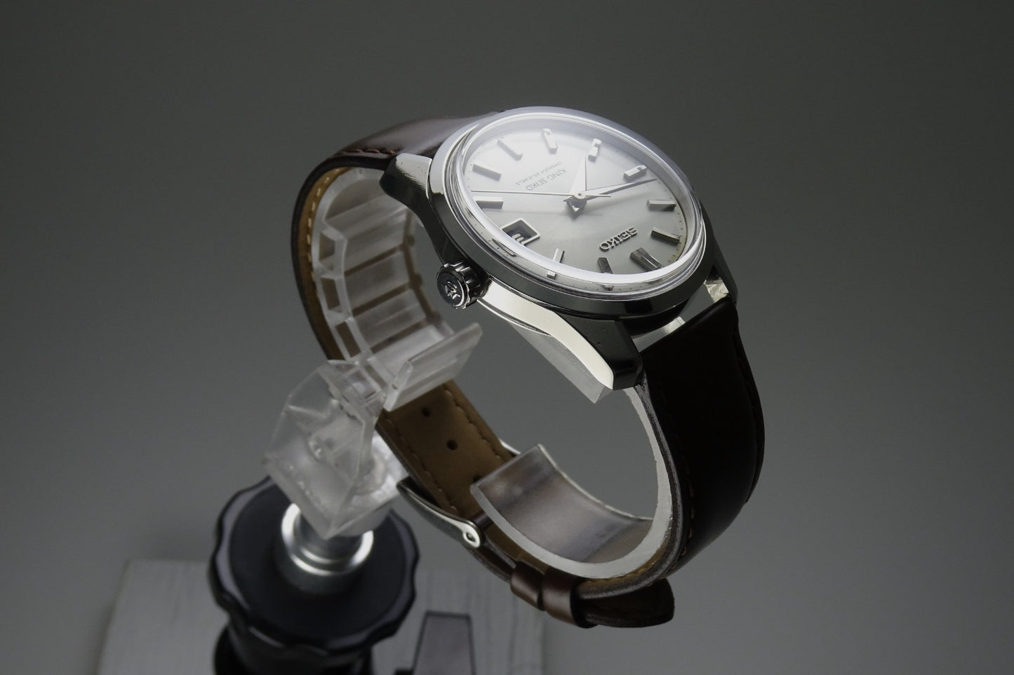Serviced  Vintage 1966 JAPAN 44 KING SEIKO CALENDAR 4402-8000 25J Hand-winding.