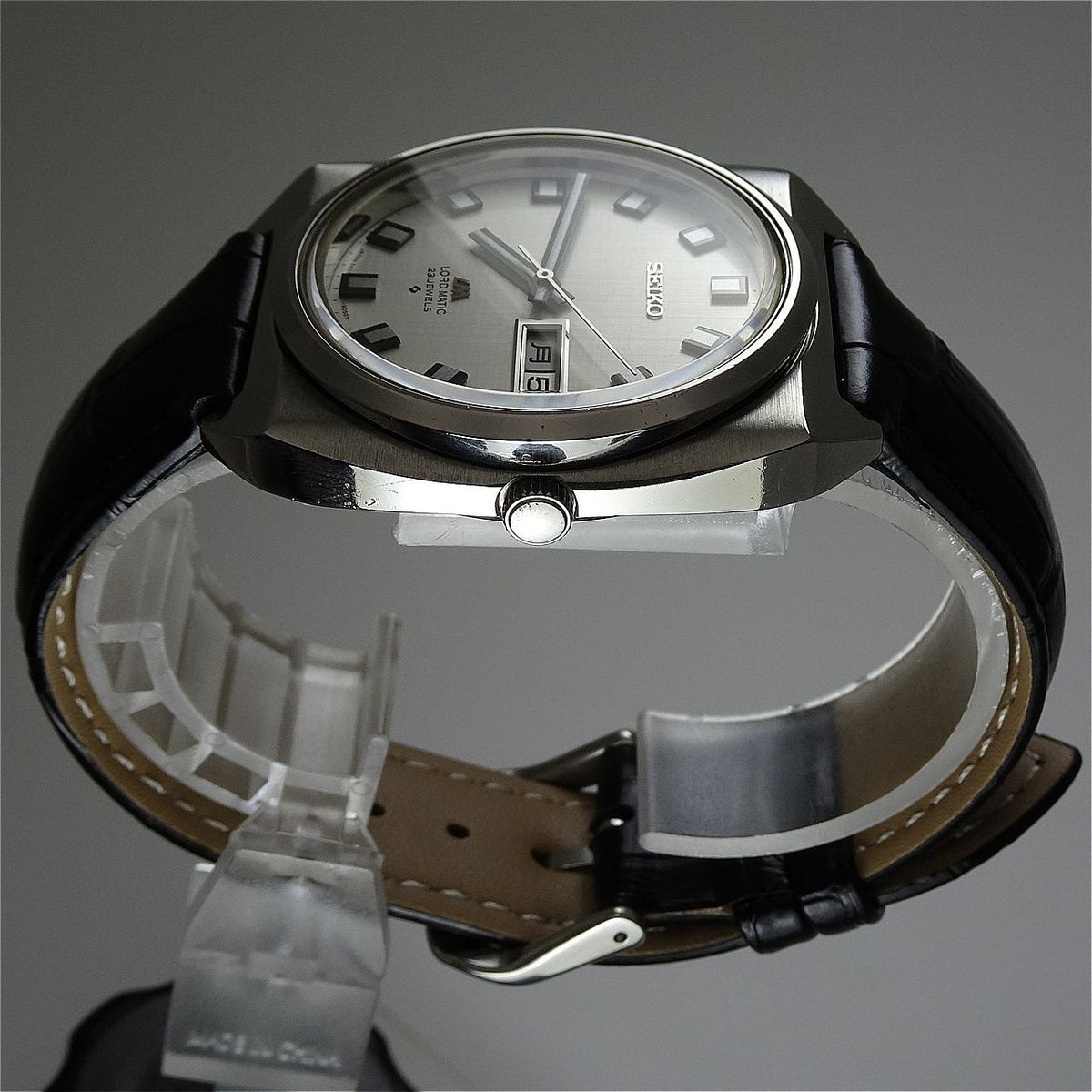 Vintage 1969 JAPAN SEIKO LORD MATIC WEEKDATER 5606-9030 23Jewels Automatic.