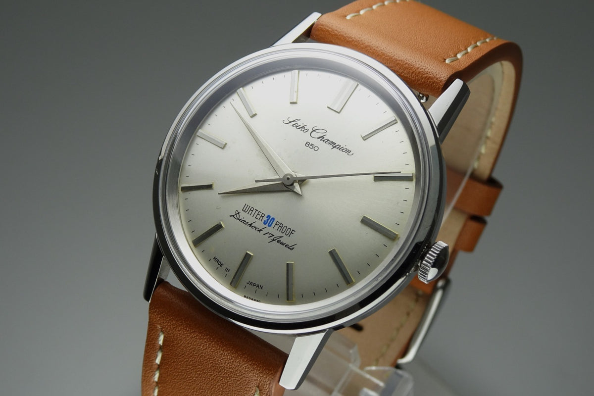Vintage 1964 JAPAN SEIKO CHAMPION 850 85898 17Jewels Hand-winding.