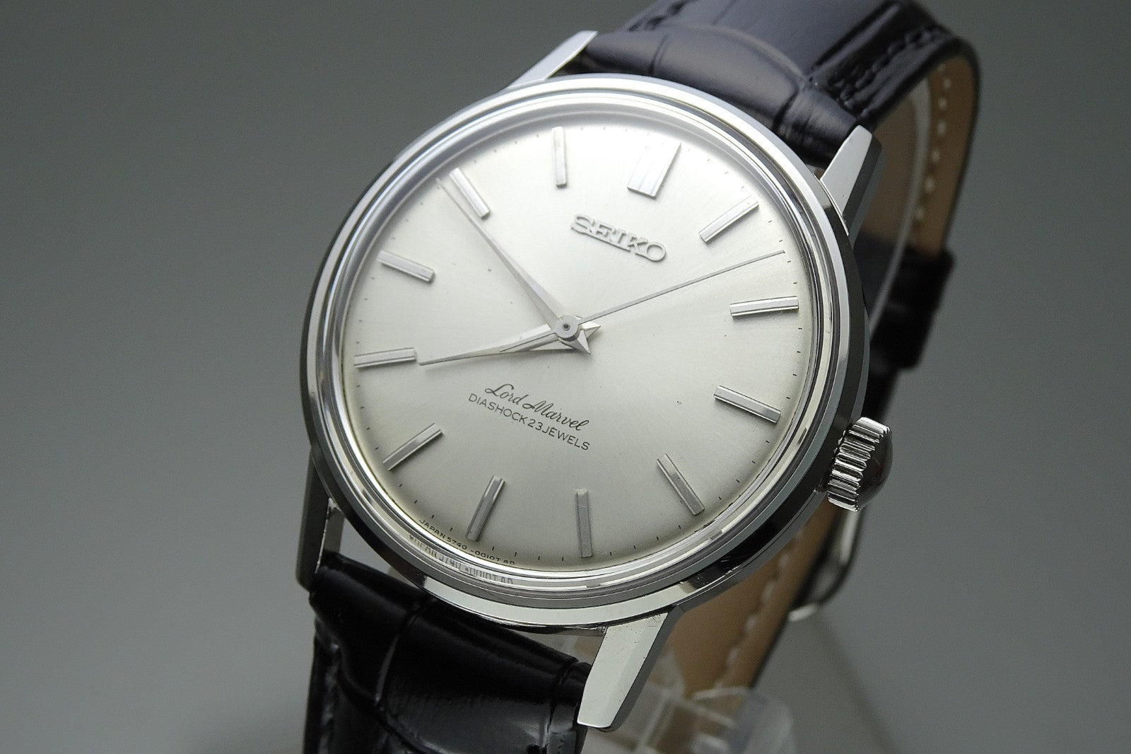 Vintage 1965 JAPAN SEIKO LORD MARVEL 5740-0010 23Jewels Hand-winding.