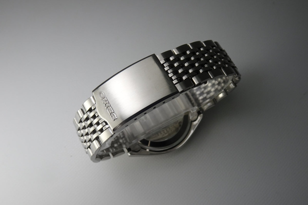 Vintage 1969 JAPAN SEIKO LORD MATIC WEEKDATER 5606-7010 25Jewels Automatic.