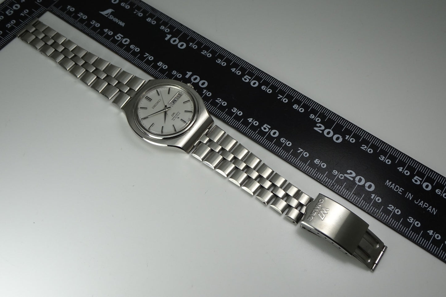 Serviced  Vintage 1969 JAPAN SEIKO LORD MATIC WEEKDATER 5606-7120 25J Automatic.