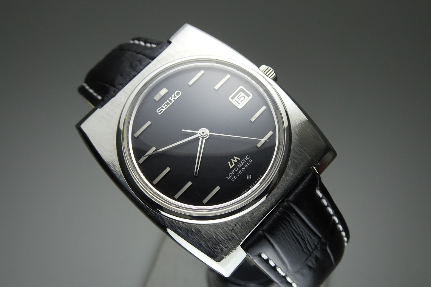 Vintage 1969 JAPAN SEIKO LORD MATIC CALENDAR 5605-7030 25Jewels Automatic.