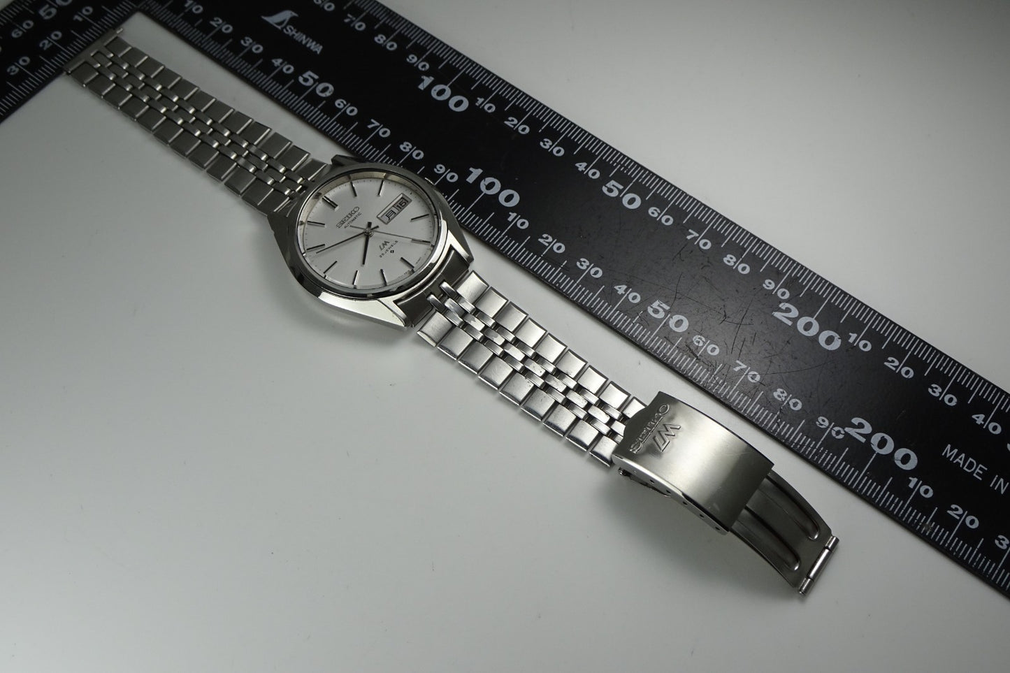 Serviced Vintage 1974 JAPAN SEIKO LORD MATIC WEEKDATER 5606-8030 25J Automatic.