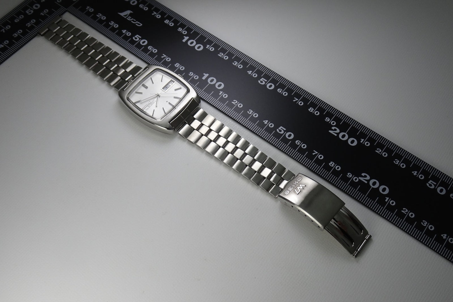 Vintage 1971 JAPAN SEIKO LORD MATIC WEEKDATER 5606-5040 23Jewels Automatic.