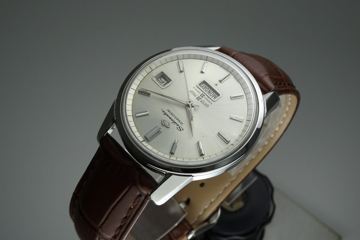 Vintage 1963 JAPAN SEIKO MATIC WEEKDATER J13080 33Jewels Automatic.