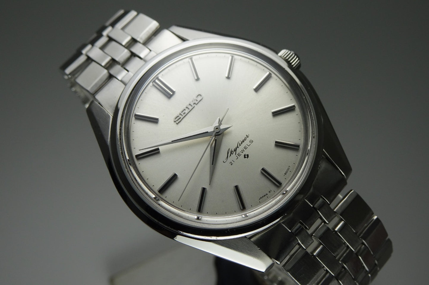 Serviced Vintage 1971 JAPAN SEIKO SKYLINER 6100-8000 21Jewels Hand-winding.