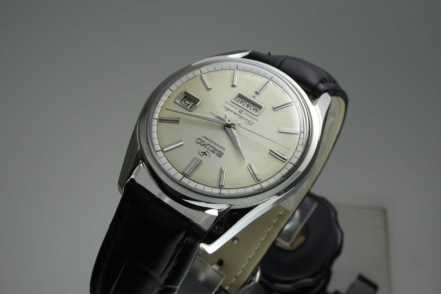Vintage 1965 JAPAN SEIKO SEIKOMATIC WEEKDATER 6218-8970 35Jewels Automatic.