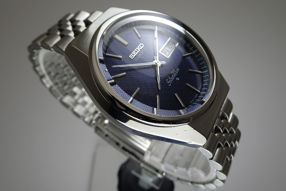 Vintage 1977 JAPAN SEIKO SilverWave 0923-7010 9Jewels Quartz.
