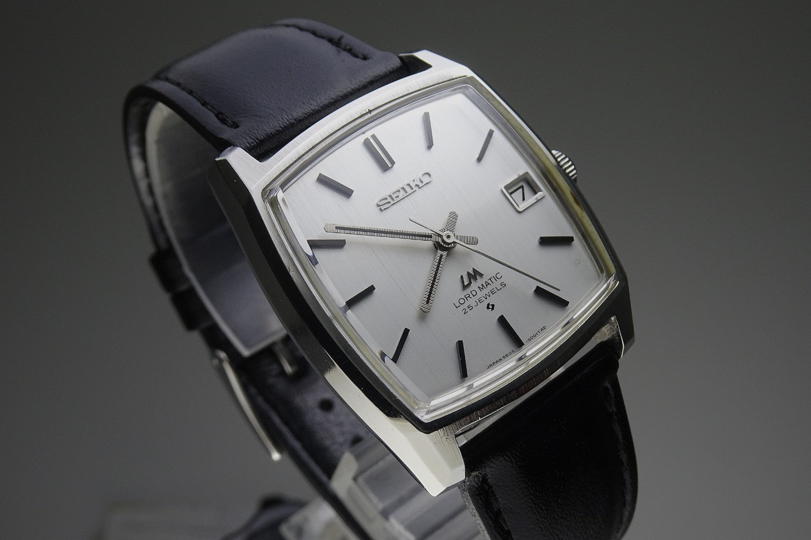 Vintage 1969 JAPAN SEIKO LORD MATIC CALENDAR 5605-5000 25Jewels Automatic.