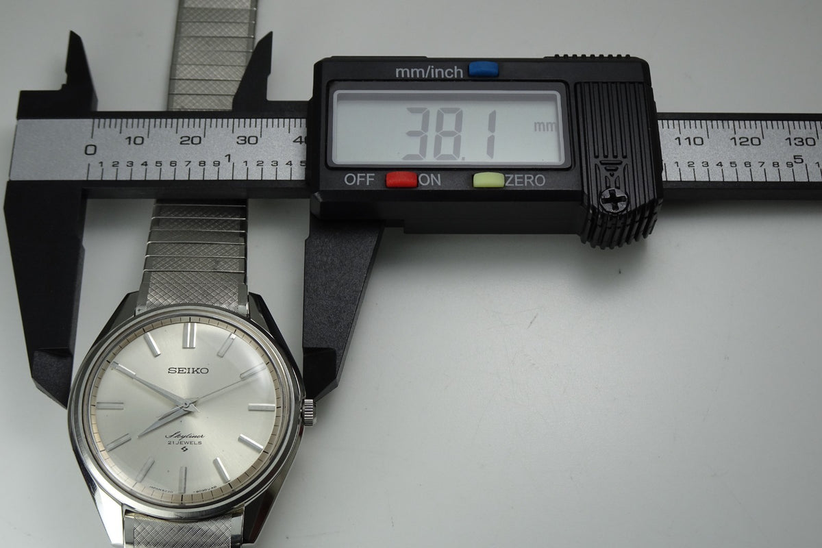 Vintage 1968 JAPAN SEIKO SKYLINER 6220-8010 21Jewels Hand-winding.
