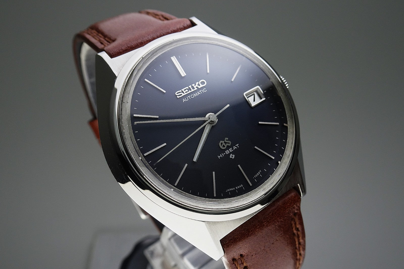 Vintage 1973 JAPAN GRAND SEIKO CALENDAR 5645-7010 25Jewels Automatic.