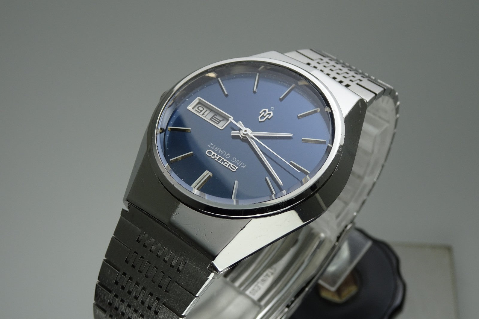 Vintage 1976 JAPAN SEIKO KING QUARTZ 4823-8010 7Jewels Quartz.
