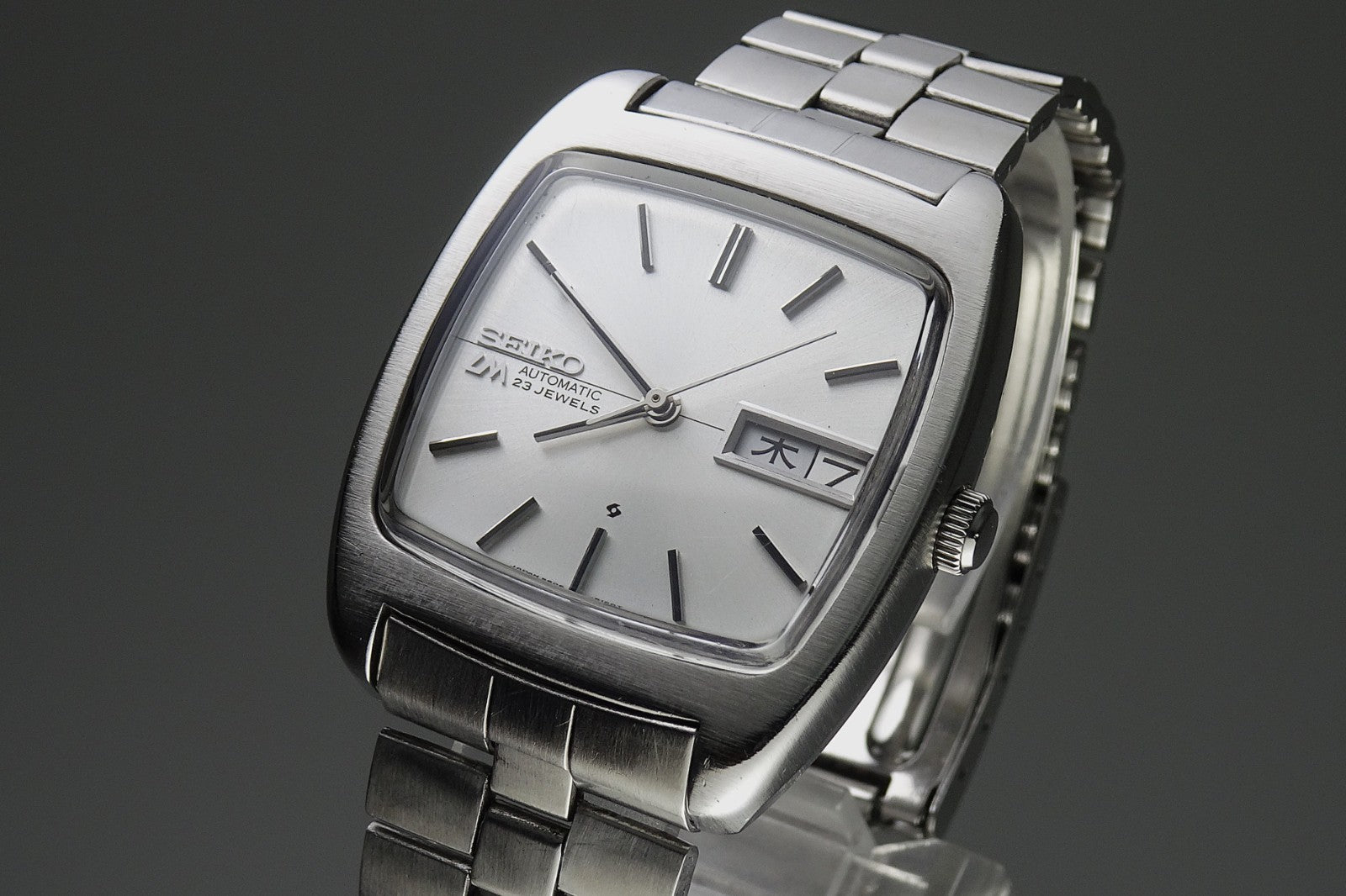 Vintage 1971 JAPAN SEIKO LORD MATIC WEEKDATER 5606-5040 23Jewels Automatic.