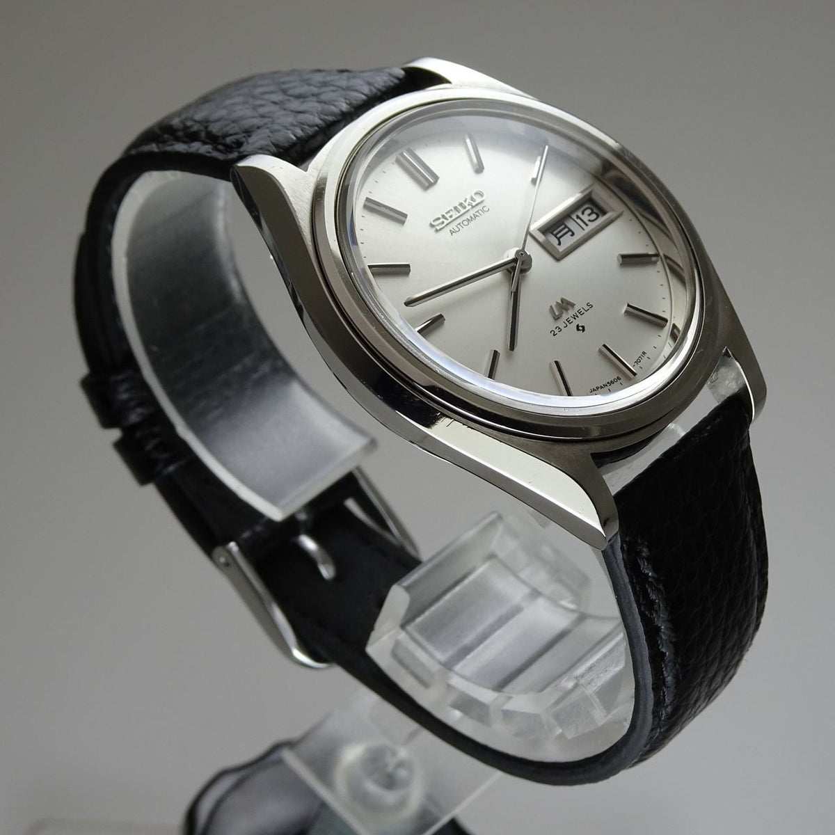 Vintage 1973 JAPAN SEIKO LORD MATIC WEEKDATER 5606-7071 23Jewels Automatic.