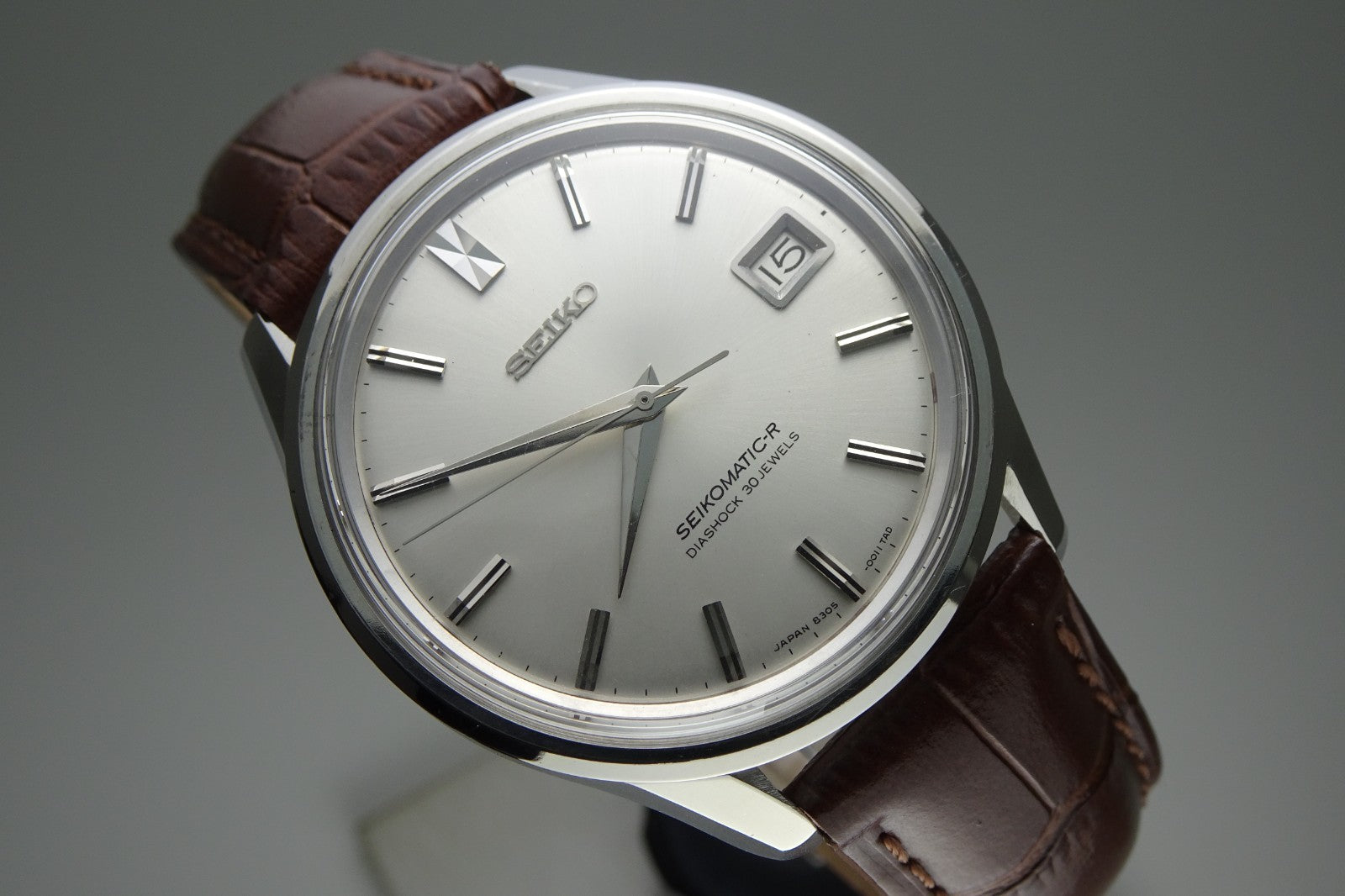 Serviced Vintage 1965 JAPAN SEIKO SEIKOMATIC-R 8305-0020 30Jewels Automatic.