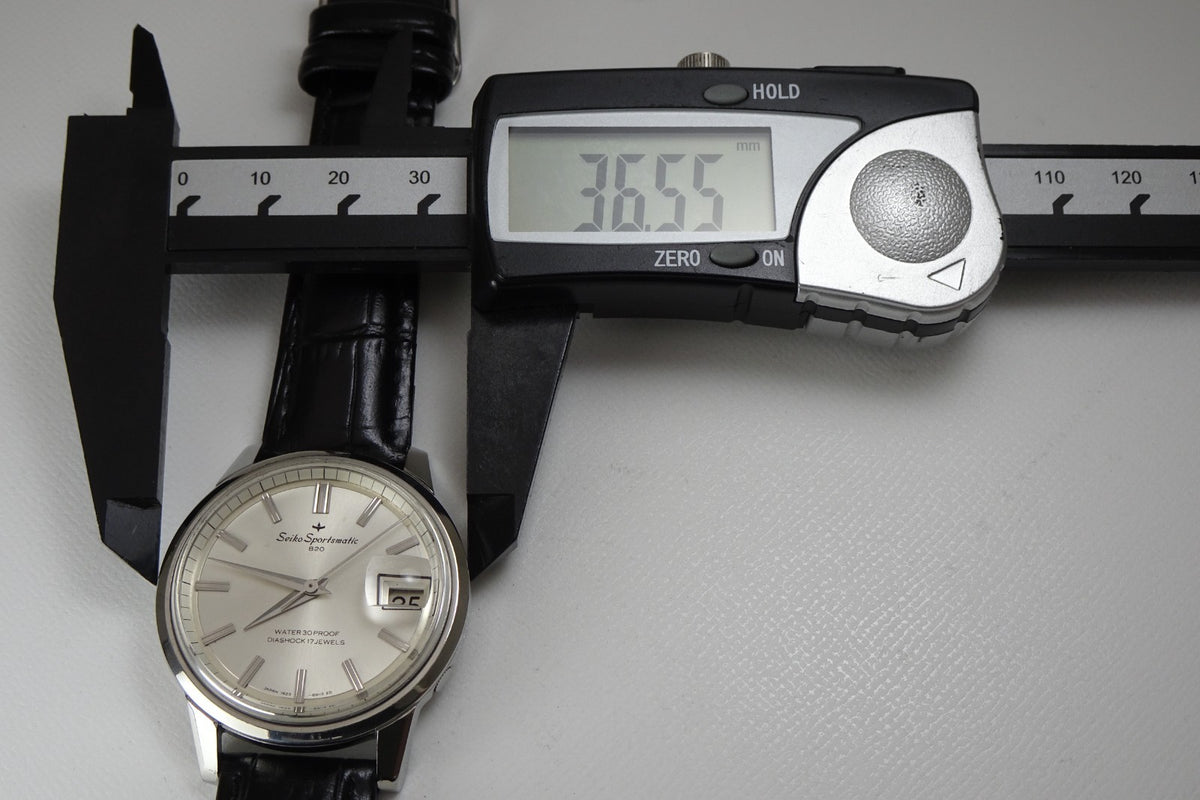 Serviced Vintage 1965 JAPAN SEIKO SPORTSMATIC CALENDAR 7625-8961 17J Automatic.
