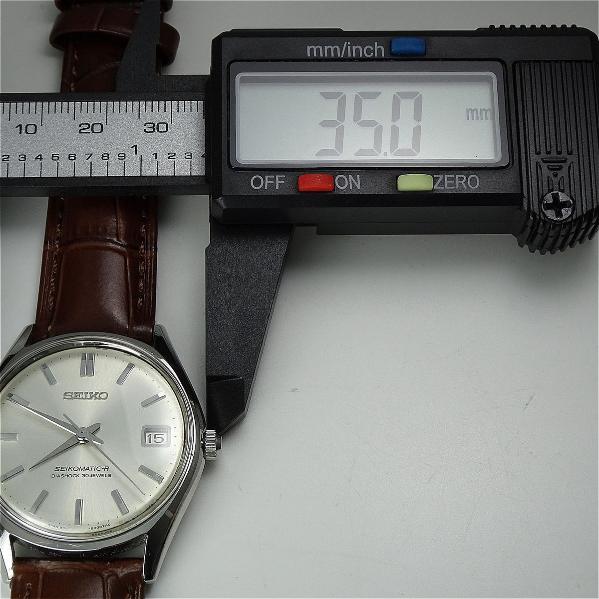 Serviced  Vintage 1965 JAPAN SEIKO SEIKOMATIC-R 8305-8010 30Jewels Automatic.