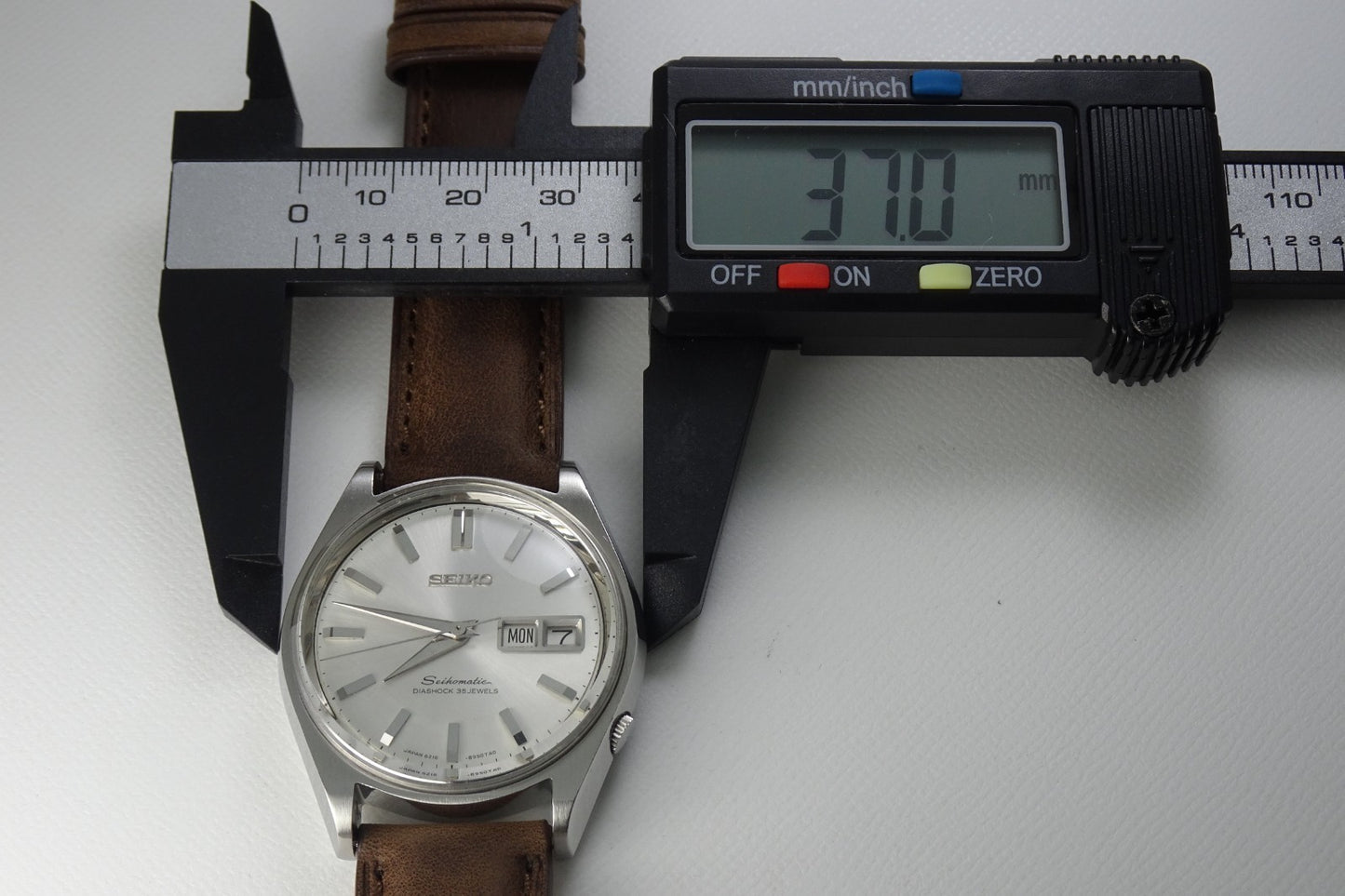 Vintage 1965 JAPAN SEIKO SEIKOMATIC WEEKDATER 6218-8950 35Jewels Automatic.