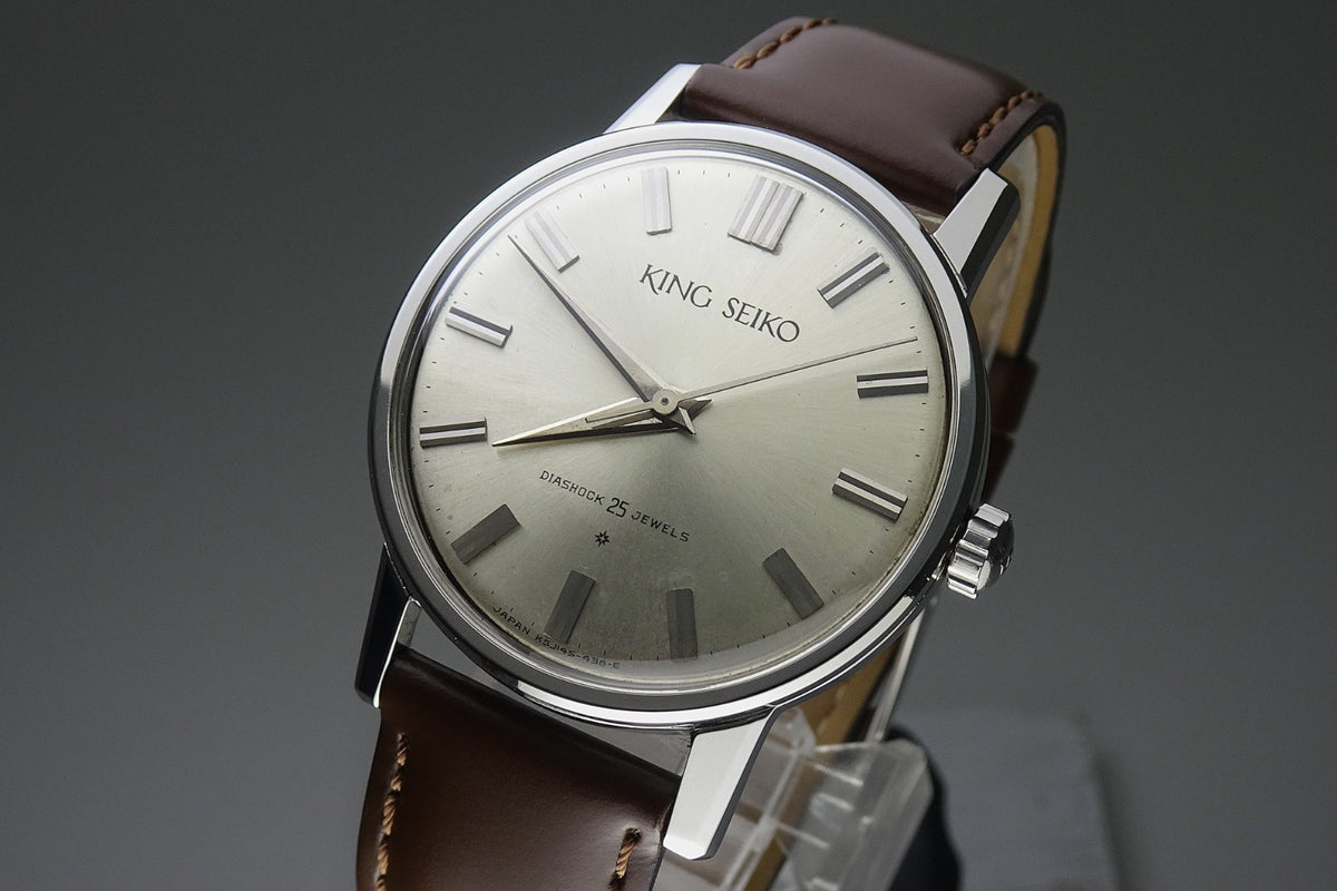 Serviced Vintage 1961's JAPAN KING SEIKO FIRST MODEL J14102E 25J Hand-winding.