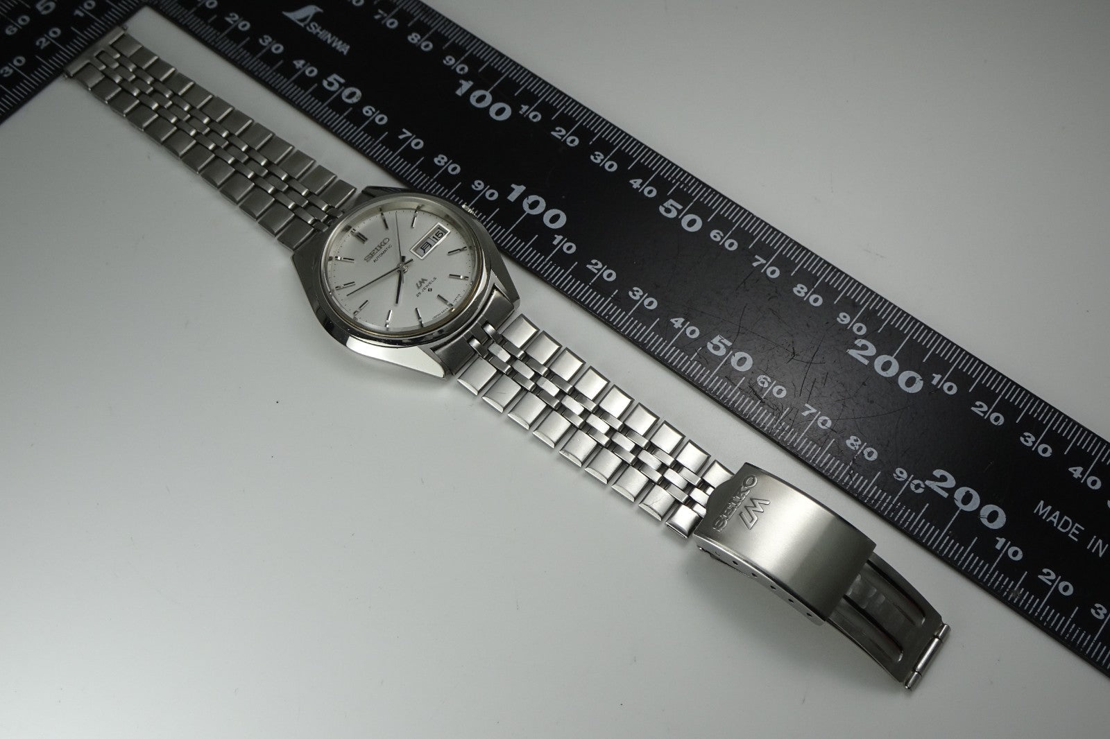 Vintage 1974 JAPAN SEIKO LORD MATIC WEEKDATER 5606-7192 25Jewels Automatic.