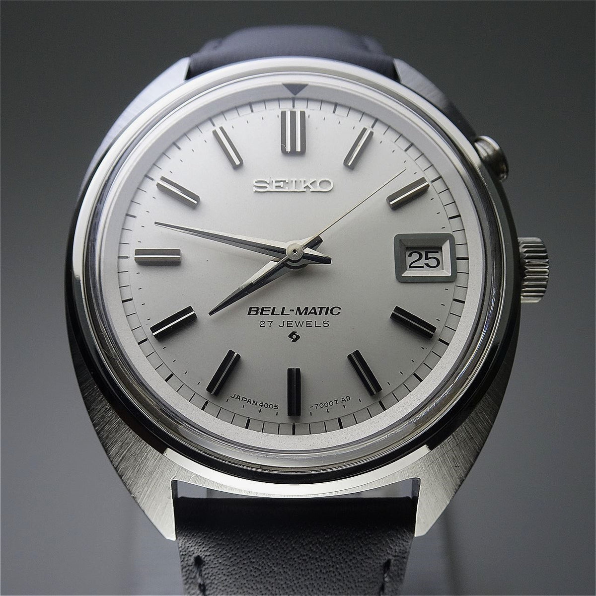 Vintage 1968 JAPAN SEIKO SEIKO BELL-MATIC CALENDAR 4005-7000 27Jewels Automatic.