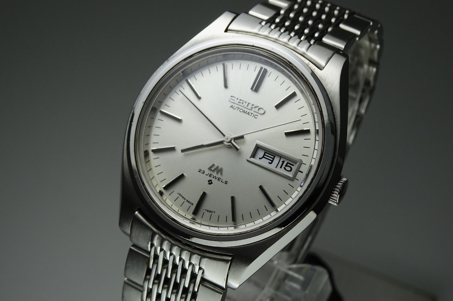 Vintage 1974 JAPAN SEIKO LORD MATIC WEEKDATER 5606-7072 23Jewels Automatic.