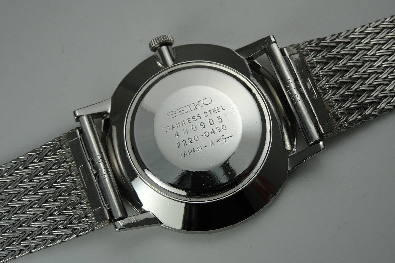Vintage 1974 JAPAN SEIKO CHARIOT HI-BEAT 2220-0430 24Jewels Hand-winding.