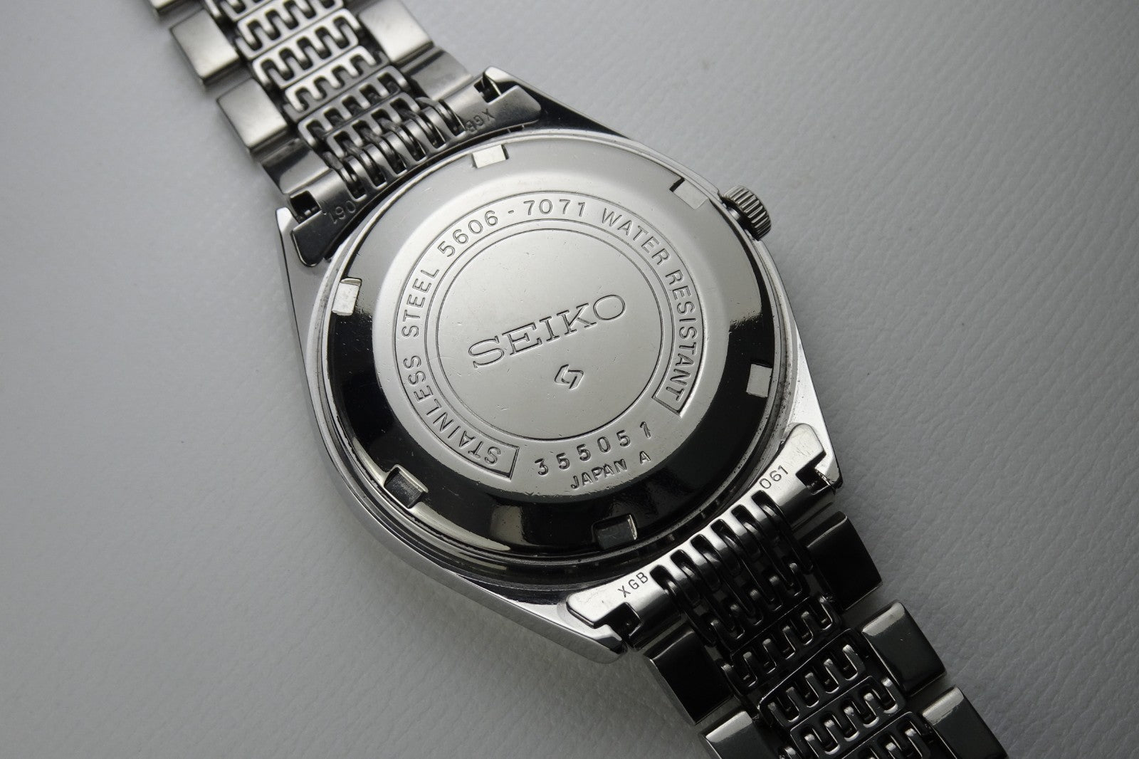 Serviced  Vintage 1973 JAPAN SEIKO LORD MATIC WEEKDATER 5606-7071 23J Automatic.