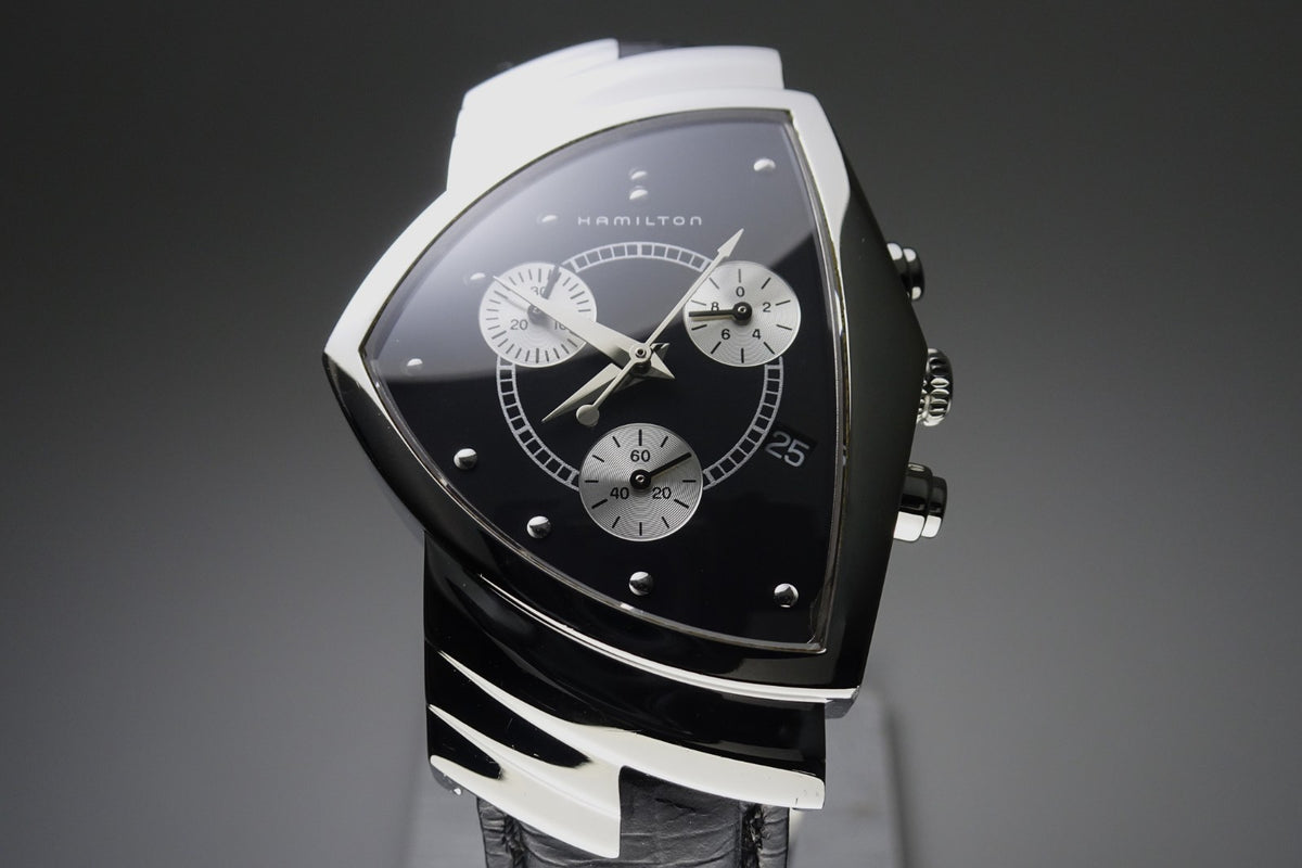 Vintage 2000's HAMILTON VENTURA H244121 23Jewels Quartz.
