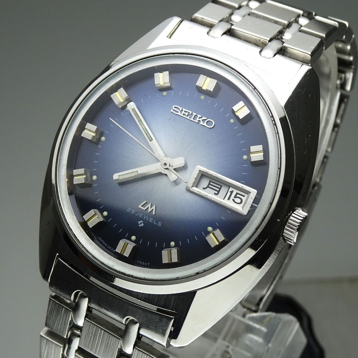 Serviced  Vintage 1973 JAPAN SEIKO LORD MATIC WEEKDATER 5606-7231 25J Automatic.