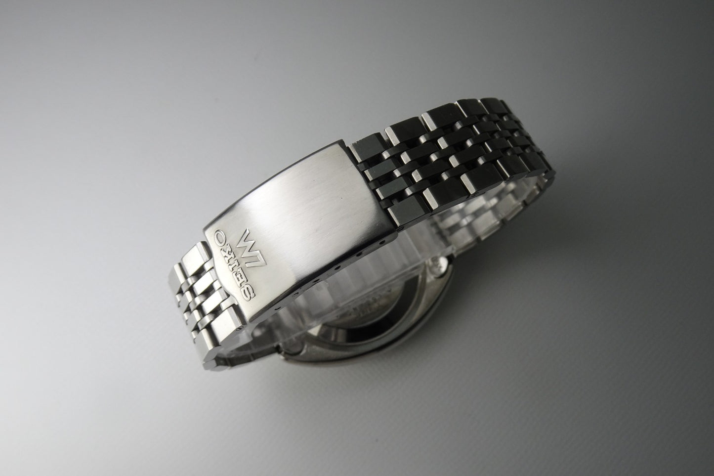 Vintage 1970 JAPAN SEIKO LORD MATIC WEEKDATER 5606-7150 23Jewels Automatic.