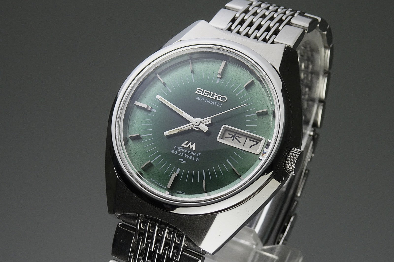 Vintage 1973 JAPAN SEIKO LORD MATIC SP WEEKDATER 5206-6110 25J Automatic.