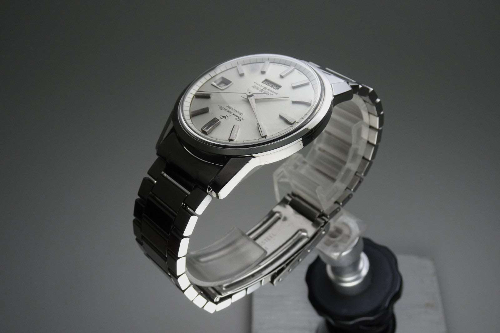 Vintage 1965 JAPAN SEIKO SEIKOMATIC WEEKDATER 6206-8990 26Jewels Automatic.