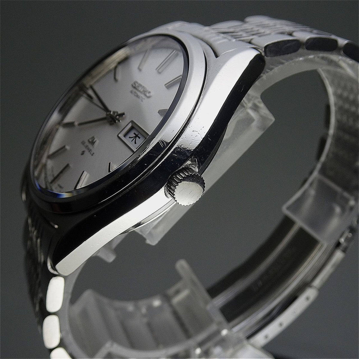 Serviced  Vintage 1975 JAPAN SEIKO LORD MATIC WEEKDATER 5606-8051 23J Automatic.