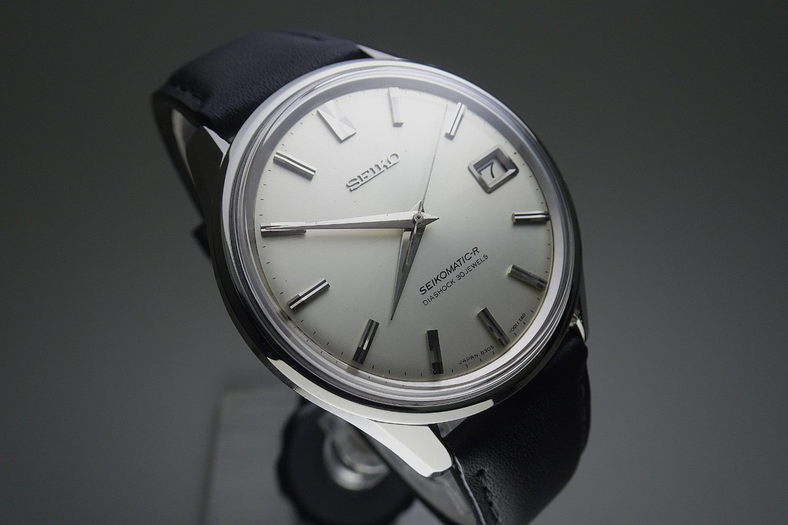 Vintage 1965 JAPAN SEIKO SEIKOMATIC-R 8305-0020 30Jewels Automatic.