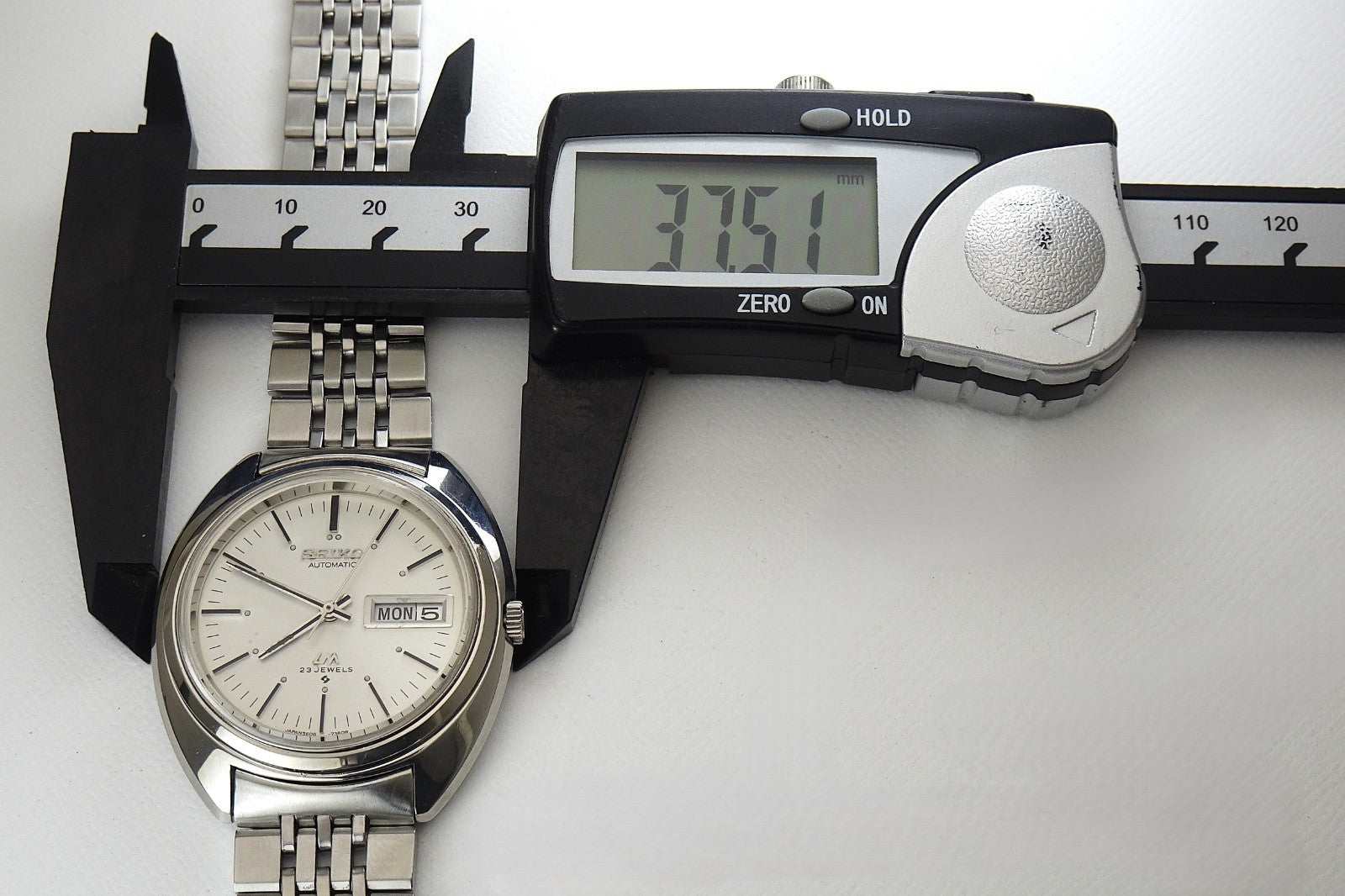 Vintage 1970 JAPAN SEIKO LORD MATIC WEEKDATER 5606-7150 23Jewels Automatic.