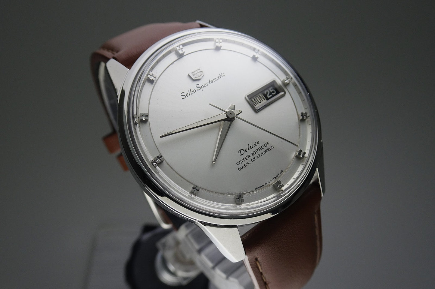 Vintage 1965 JAPAN SEIKO SPORTSMATIC5 DX 7606-7982 23Jewels Automatic.